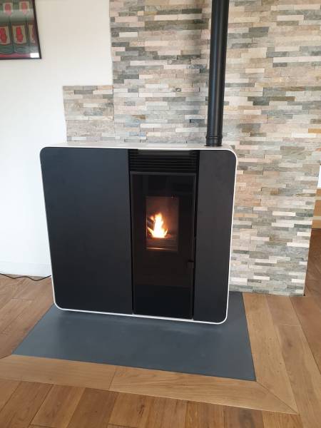 Installation poêle à granulés à Isneauville